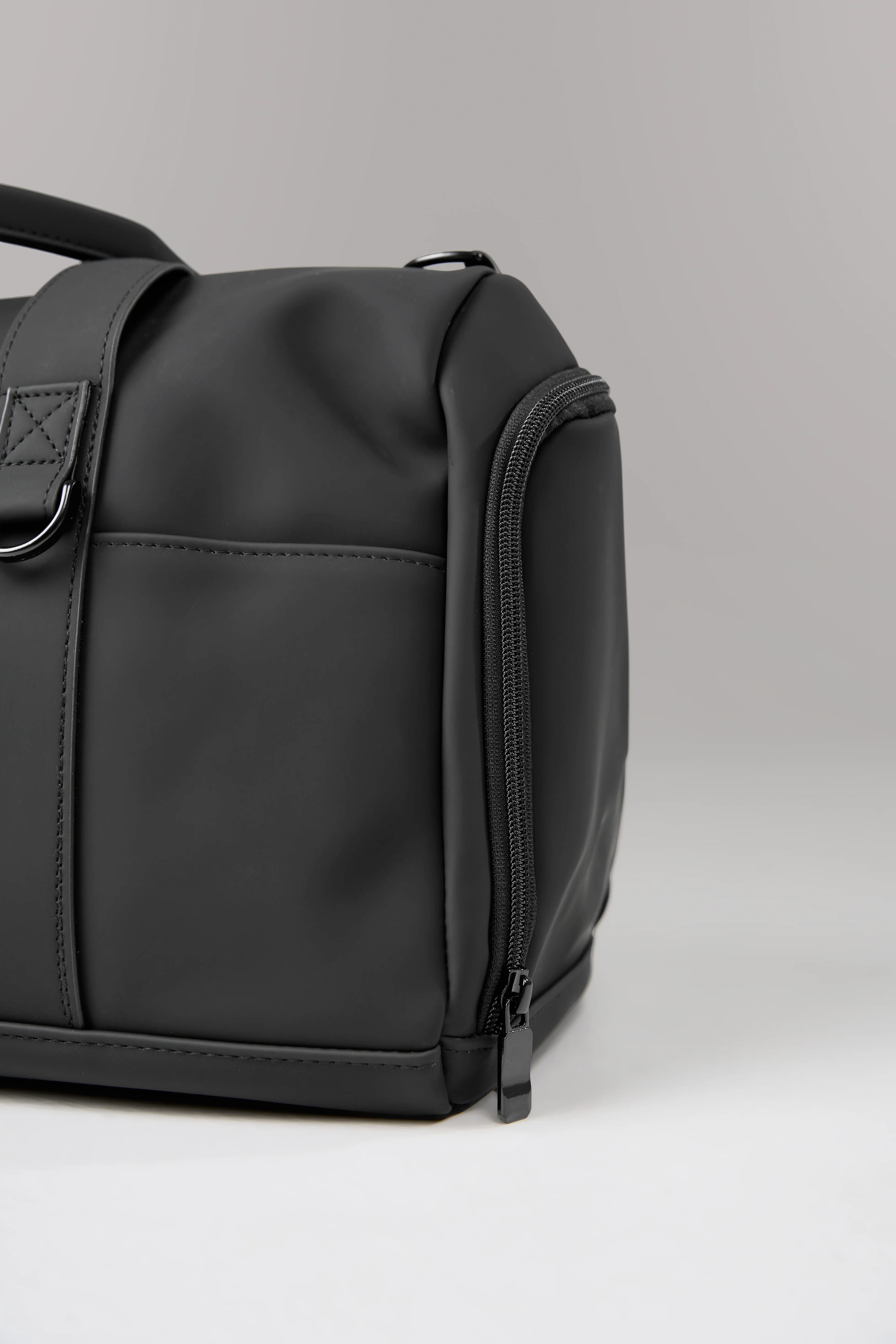 Voyage Duffle Bag - Black - Image 5